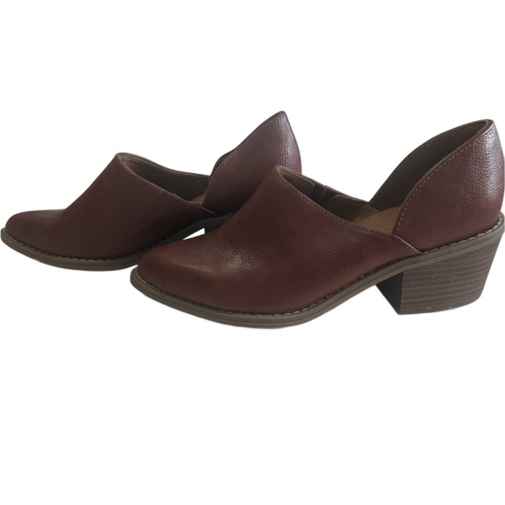 Cynthia Rowley Eddie Women's western style Booties. 7M